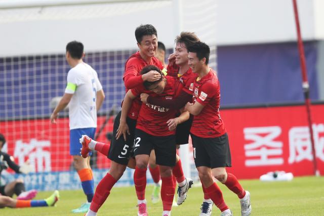 kaiyun-亚泰今晚海口集结 陈洋谭龙将24日与球队会合